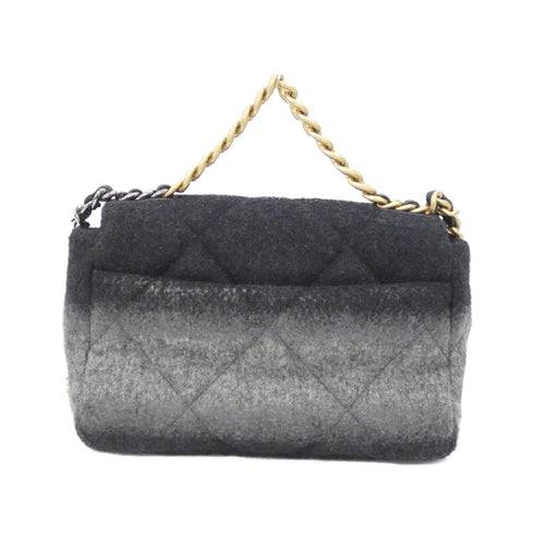 19 Flap Bag Quilted Wool Medium