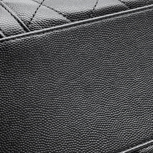 25 Hobo Bag Quilted Caviar Small