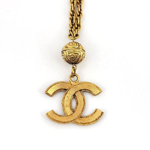 CC Logo Pendant Necklace Metal