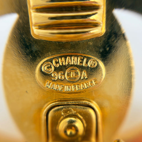 CC Logo Turnlock Clip-On Earrings Metal Gold-Tone Metal