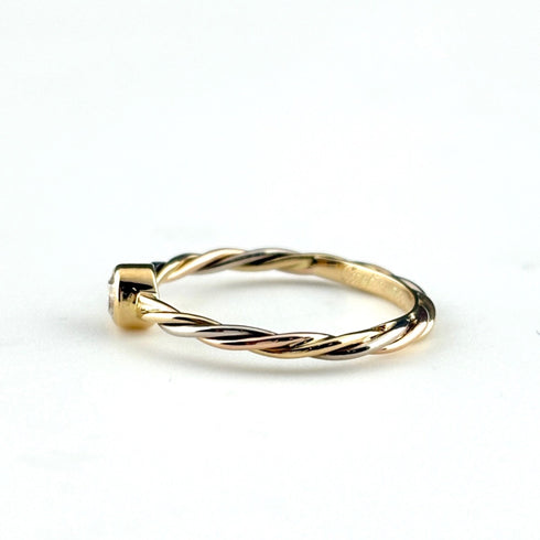 Ring 18K Yellow Gold With Diamond