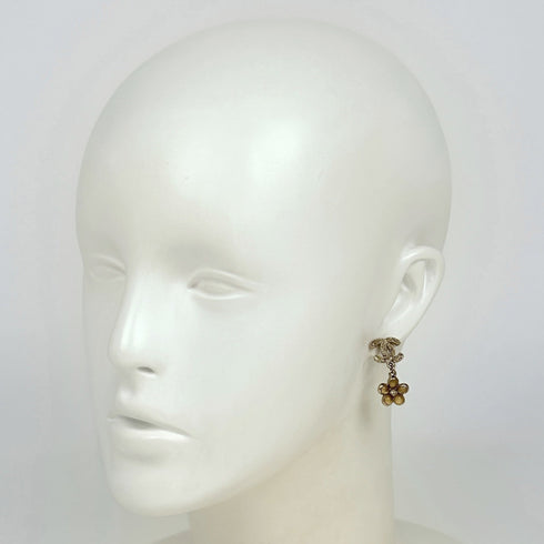 CC Logo Flower Earrings Metal Gold-Tone Metal