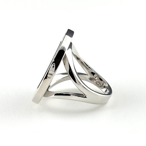 Band Ring With Onyx