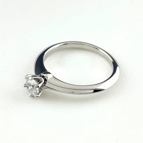 Solitaire Ring Platinum with Diamond