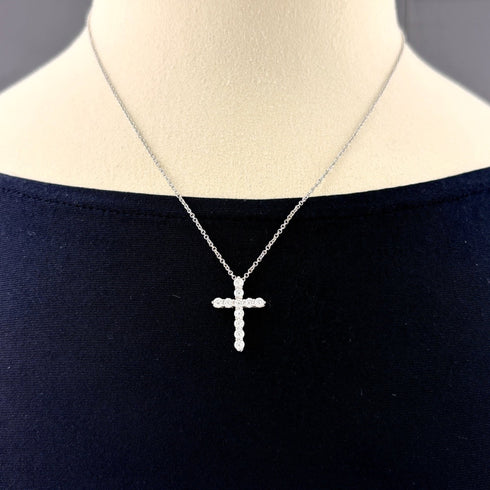 Pendant Necklace Platinum Small with Diamond