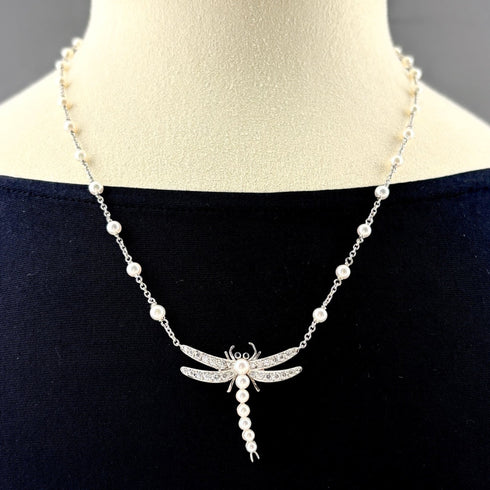 Pendant Necklace Platinum with Pearl