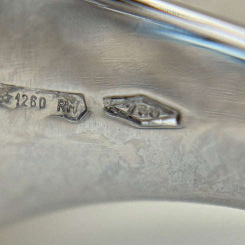Pyramide Ring With Topaz
