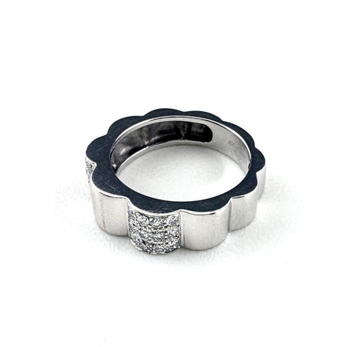 Camellia Ring With Diamond