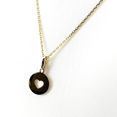 Heart Medal Pendant Necklace 18K Yellow Gold