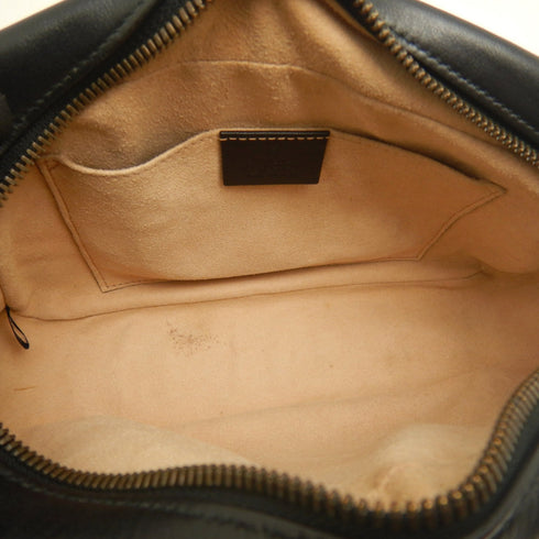 GG Marmont Shoulder Bag Matelasse Leather Small
