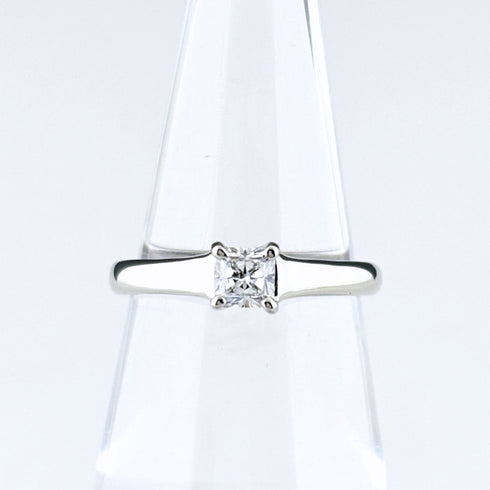 Lucida Ring Platinum with Diamond