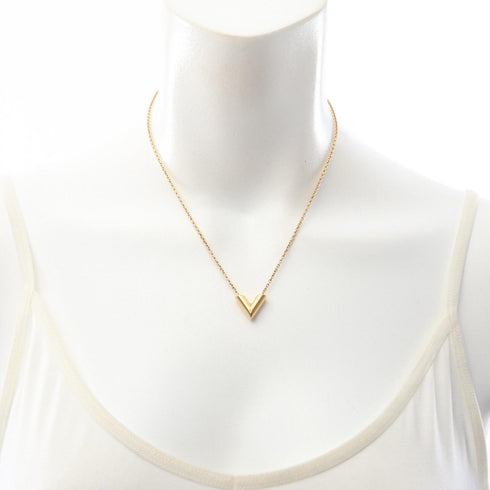 Essential V Pendant Necklace Gold Plated