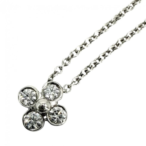 Bezel-Set Pendant Necklace Platinum with Diamond