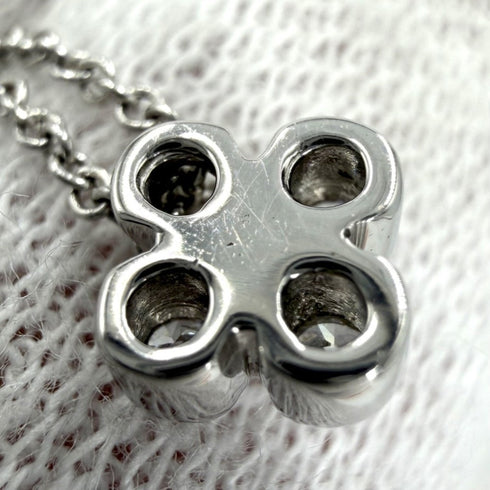 Bezel-Set Pendant Necklace Platinum with Diamond