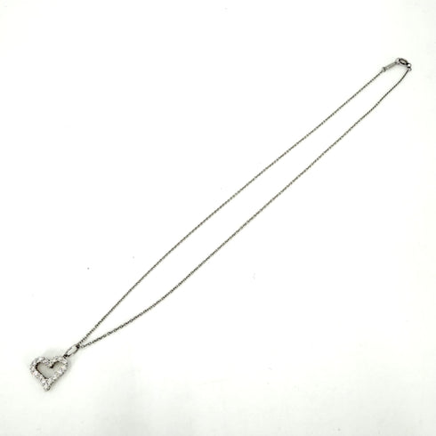 Sentimental Heart Pendant Necklace Platinum with Diamond