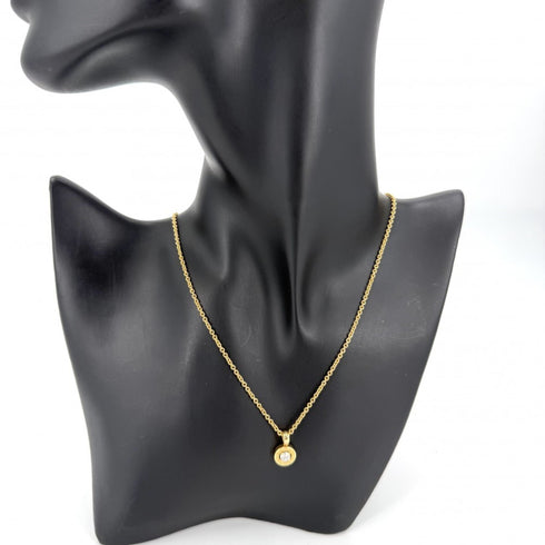 Pendant Necklace 18K Yellow Gold with Diamond and Onyx
