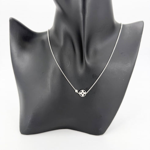 Pendant Necklace 18K White Gold With Diamond