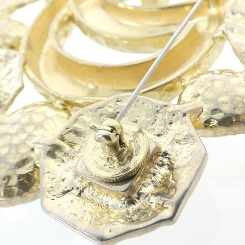 Brooch