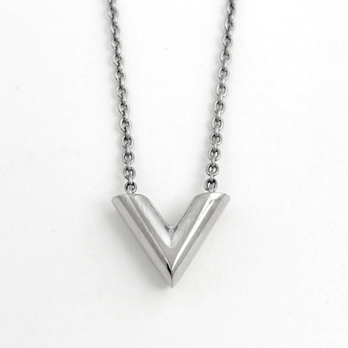 Essential V Pendant Necklace Silver