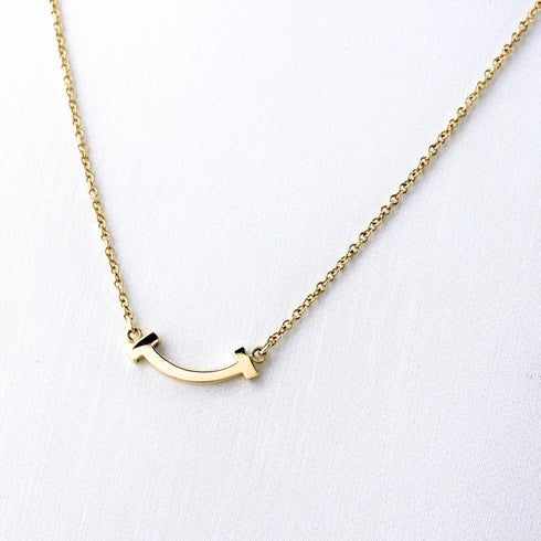 T Smile Mini Pendant Necklace 18K Yellow Gold