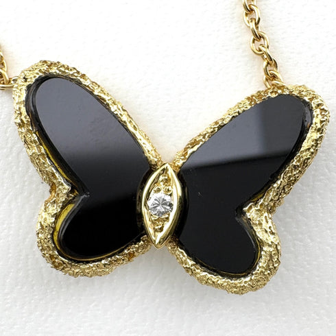 Pendant Necklace 18K Yellow Gold with Onyx