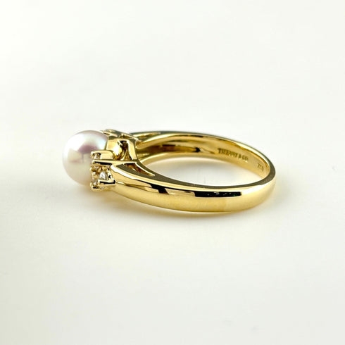 Ring 18K Yellow Gold with Diamond and Pearl