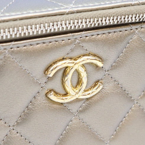 All Slide Long Vanity Case with Chain Quilted Lambskin Small