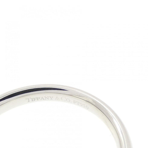 Curved Ring Platinum