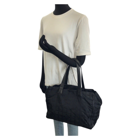 Travel Line Tote Nylon Medium