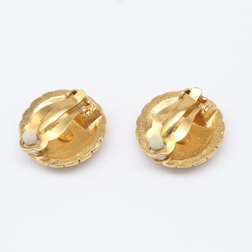 CC Logo Clip-On Earrings Metal Gold-Tone Metal