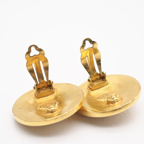 CC Logo Clip-On Earrings Metal Gold-Tone Metal