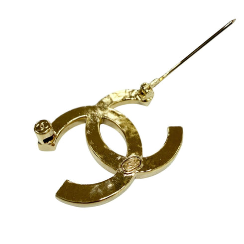 CC Logo Brooch Gold-Tone Metal