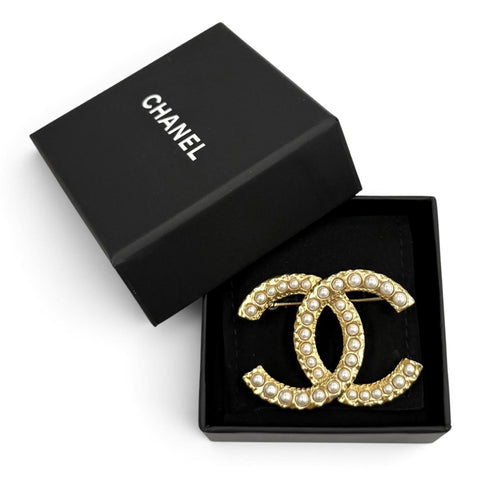 CC Logo Brooch Gold-Tone Metal