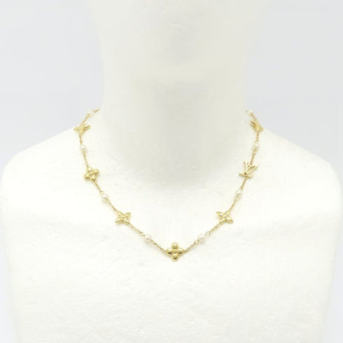 Pendant Necklace Gold and Resin