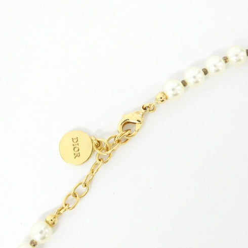 30 Montaigne Pendant Necklace Gold White