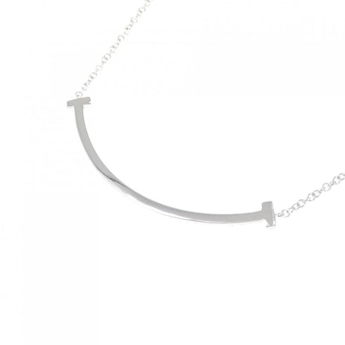 T Smile Pendant Necklace 18K White Gold