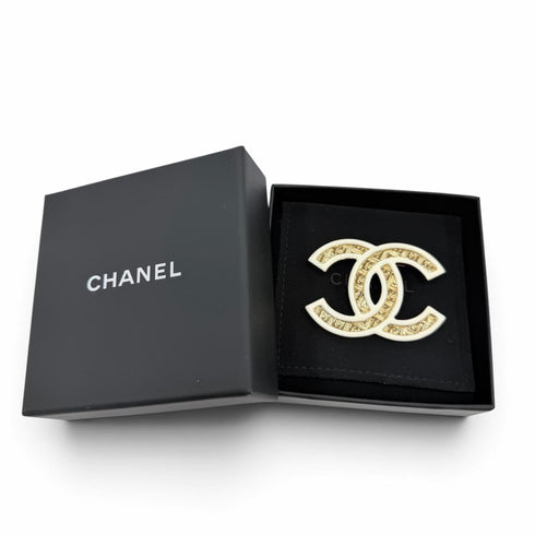 CC Logo Brooch Gold-Tone Metal