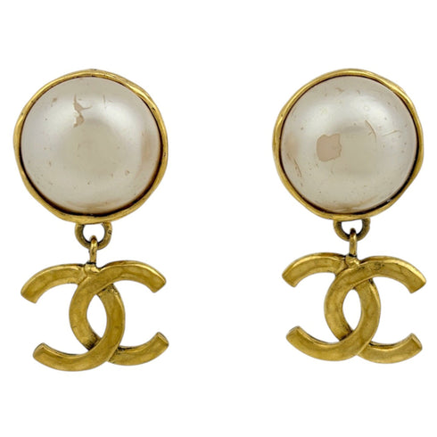 CC Logo Clip-On Earrings Metal Gold-Tone Metal