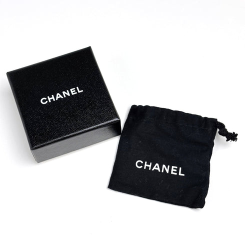 CC Logo Clip-On Earrings Metal Gold-Tone Metal