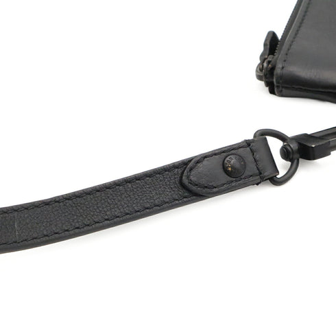 Pochette To-Go Monogram Shadow Leather