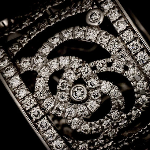 Camellia One Band Ring 18K White Gold and Diamond