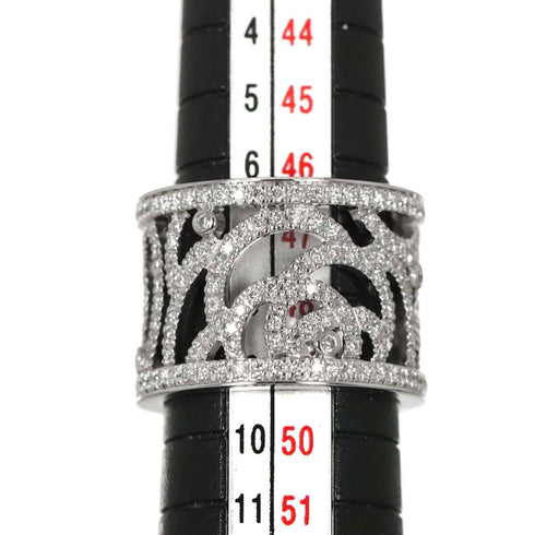 Camellia One Band Ring 18K White Gold and Diamond