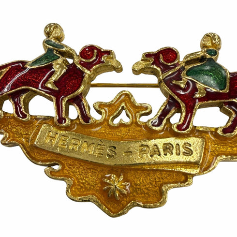 Vintage Brooch Metal Gold Green and Red