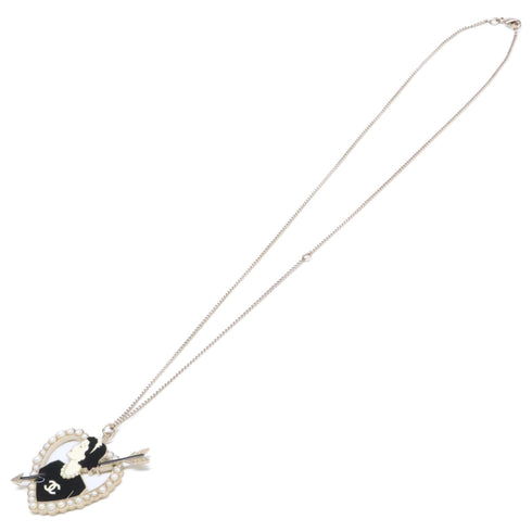 Coco Pearl Pendant Necklace Metal