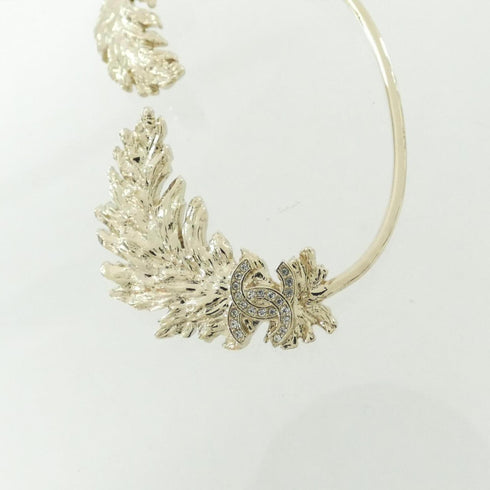 Ear Cuff Earrings Metal Gold and Clear