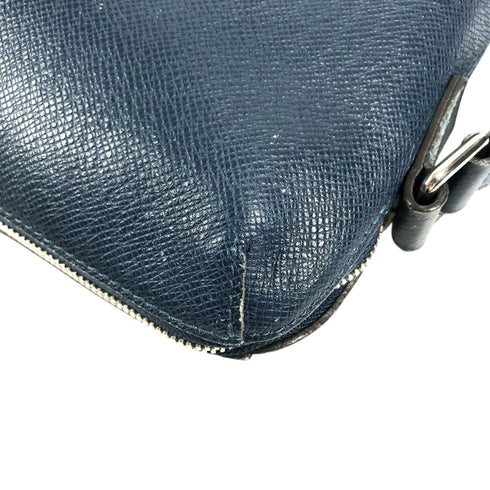 Grigori Messenger Bag Taiga Leather PM