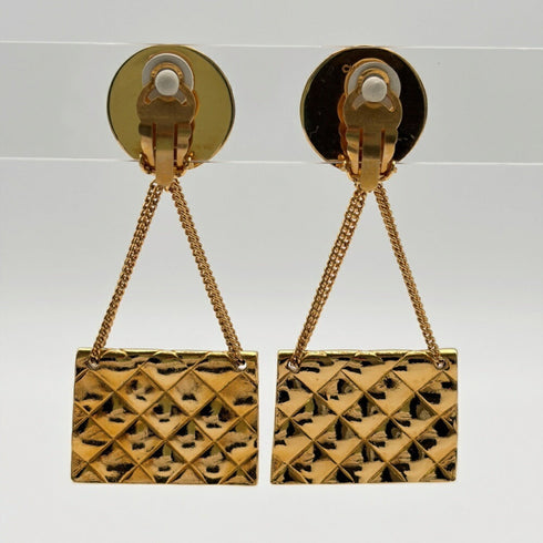 CC Logo Clip-On Earrings Metal Gold-Tone Metal