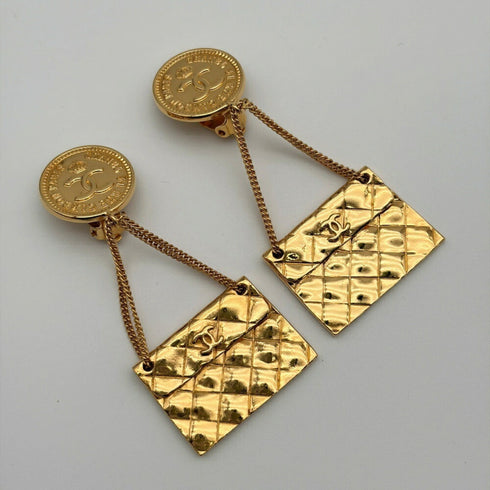 CC Logo Clip-On Earrings Metal Gold-Tone Metal