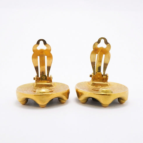 CC Logo Circle Clip-On Earrings Metal Gold-Tone Metal