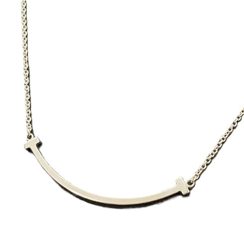 T Smile Pendant Necklace 18K White Gold